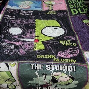 Invader Zim GIR Evil Laugh Lightweight Quilted Blanket